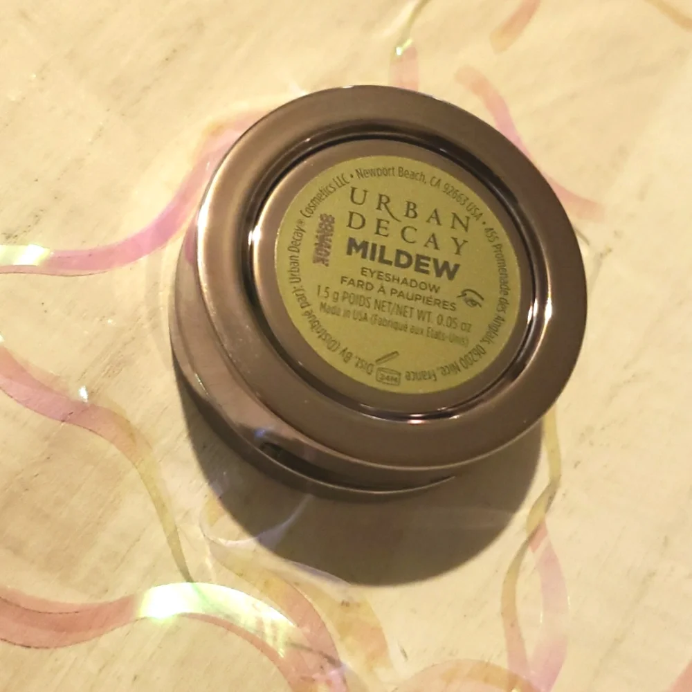 🧚‍♀️MILDEW Urban Decay DISCONTINUED Eyeshadow single NWOBOX